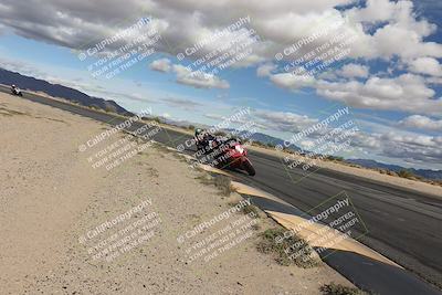 media/Nov-16-2025-Race Pace (Sun) [[8c5fa54630]]/Verified Riders/6-Turn 10 Inside (1145am)/